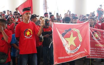Bayang-Bayang Target di Kebun Sawit: Ketika Keringat Buruh Kutim Tak Sebanding dengan Angka UMK
