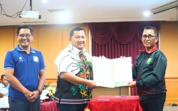 Bupati PPU Mudyat Noor mendorong PBSI PPU memperkuat pembinaan atlet usia dini dan membangun ekosistem bulu tangkis berkelanjutan.