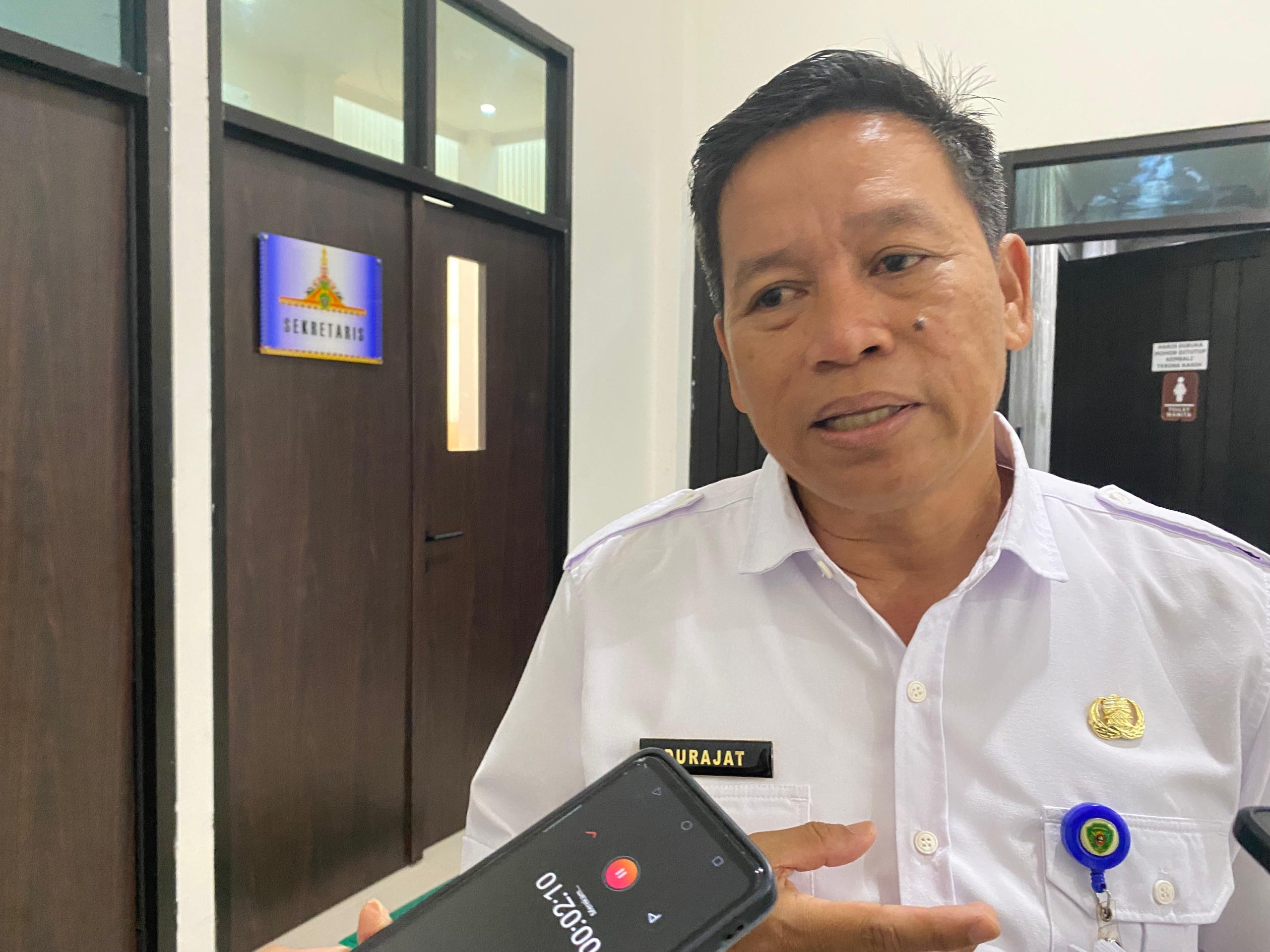 Sekretaris Disdikpora Kabupaten PPU Durajat