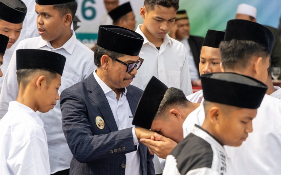 Pemkab PPU menegaskan komitmennya untuk menempatkan kalangan pesantren sebagai pilar strategis pembangunan daerah